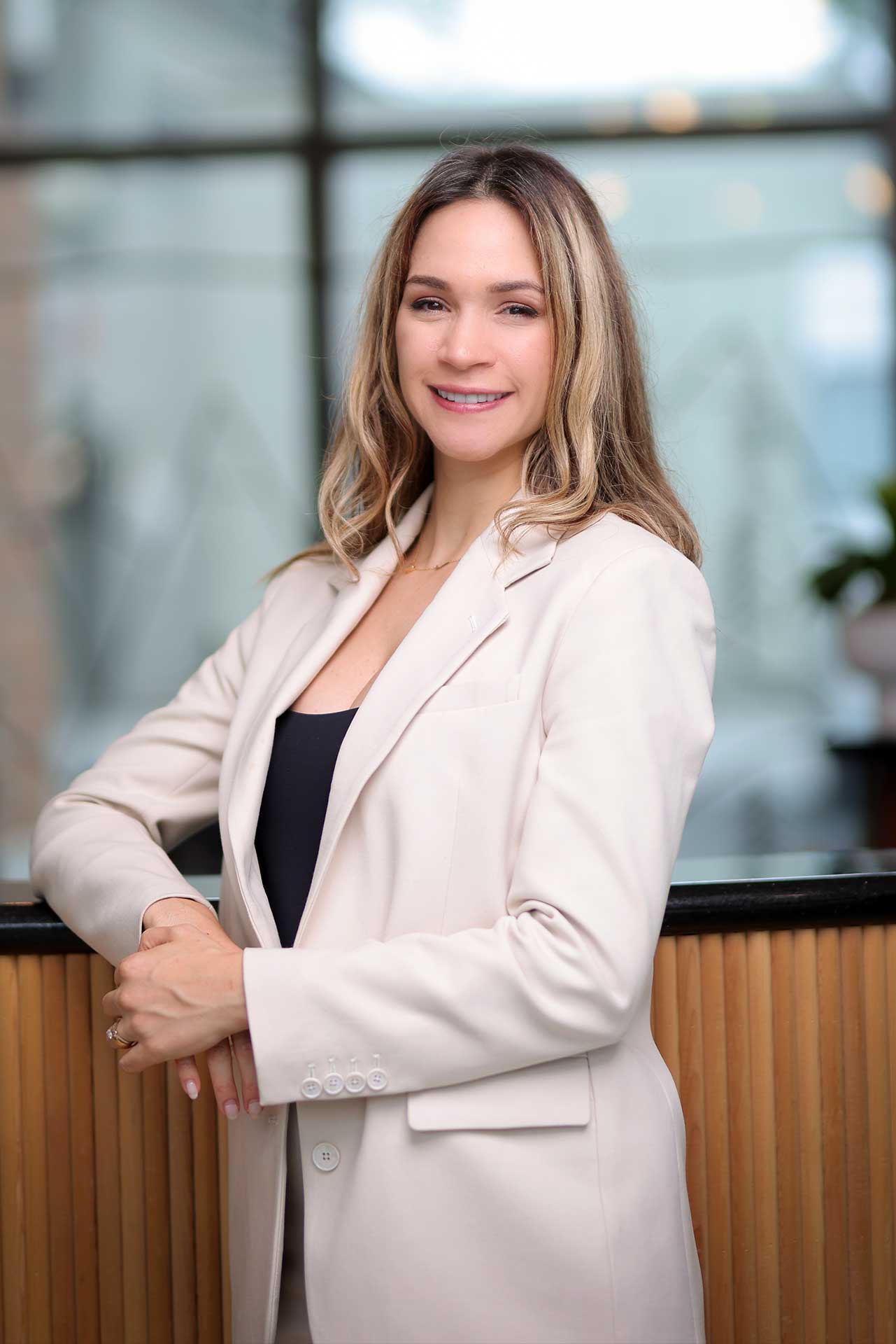 Dr. Niloofar Bahar
